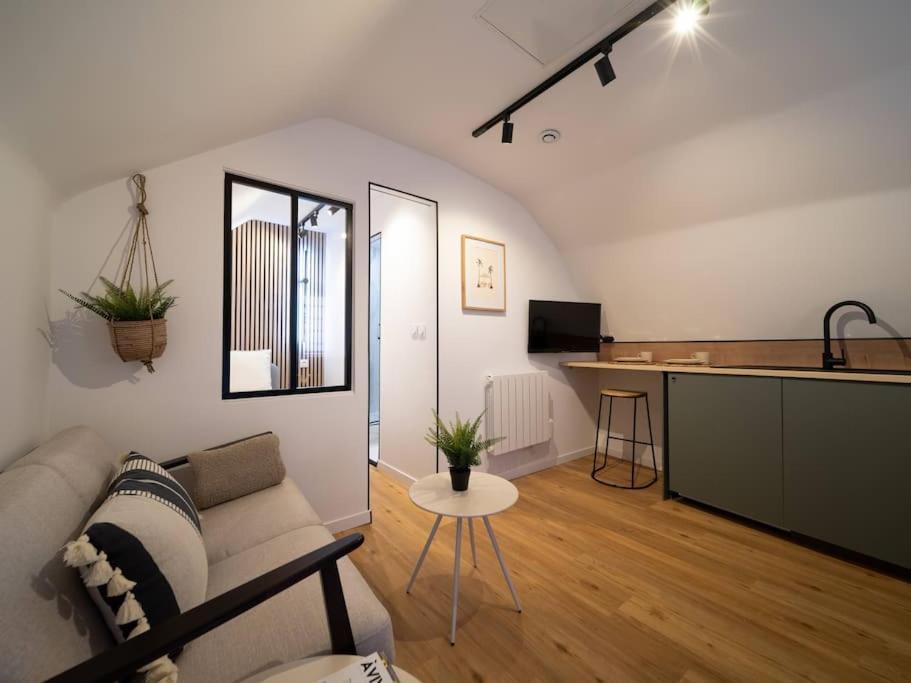 Le Cocon - Petit Studio 2 Couchages - Centre Historique Aubagne Buitenkant foto
