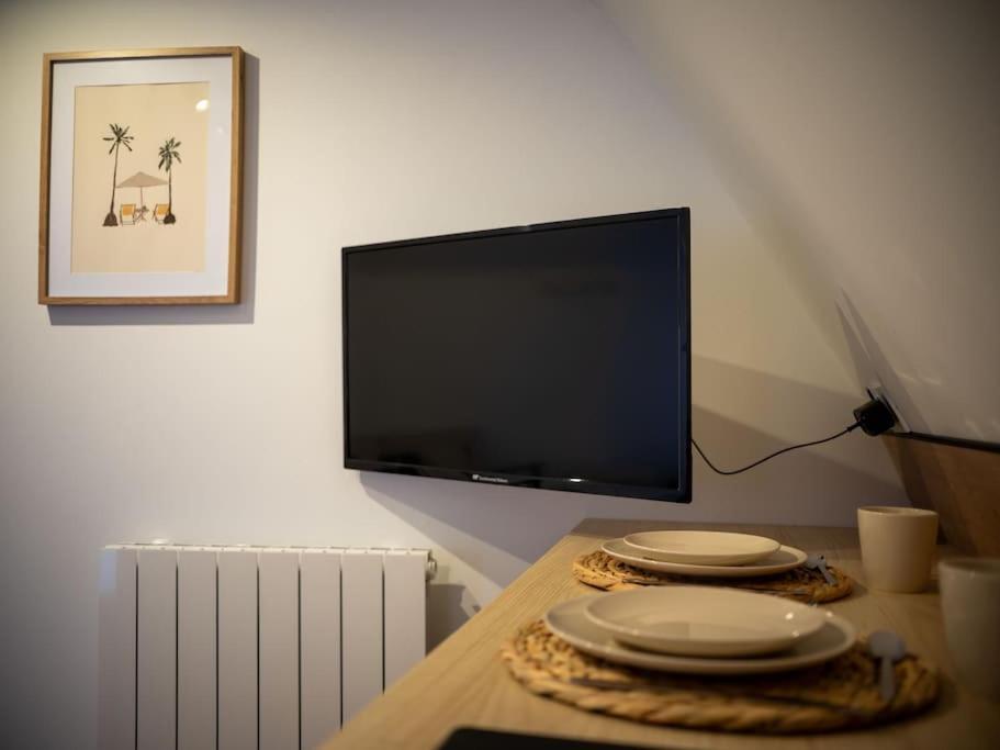 Le Cocon - Petit Studio 2 Couchages - Centre Historique Aubagne Buitenkant foto